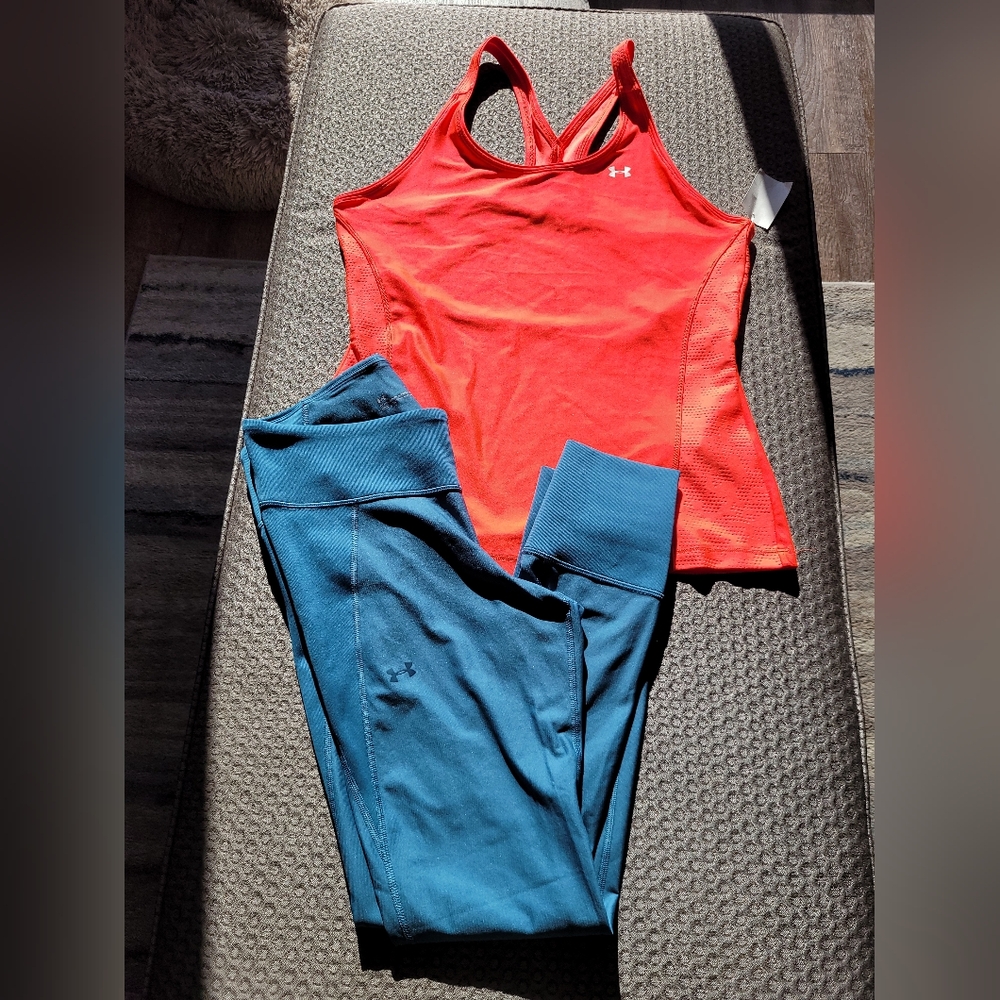 Under Armour Top and Under Armour Leggings Size Large